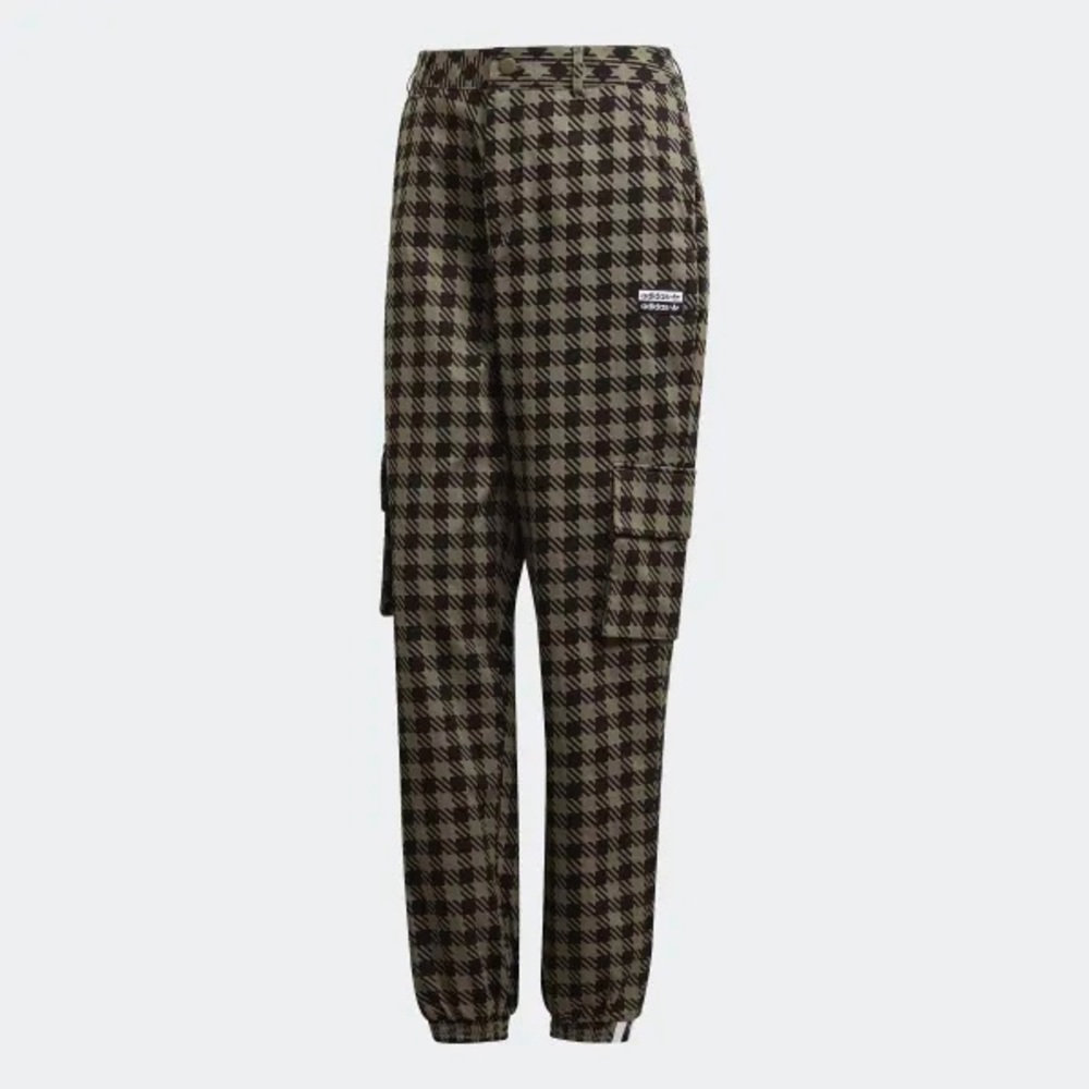 Adidas green cargo pants